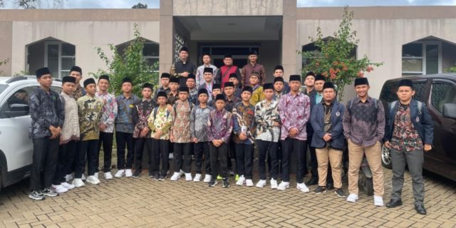 Kunjungi Pesantren Terpadu di Cibungbulan | Belajar Pengelolaan Lembaga Tahfiz Secara Matang Kunjungi Pesantren Terpadu di Cibungbulan | Belajar Pengelolaan Lembaga Tahfiz Secara Matang
