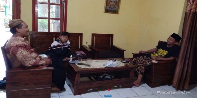 Mubalig Jemaat Ahmadiyah Majenang Sowan ke Ketua GP Ansor Ranting Sindangsari